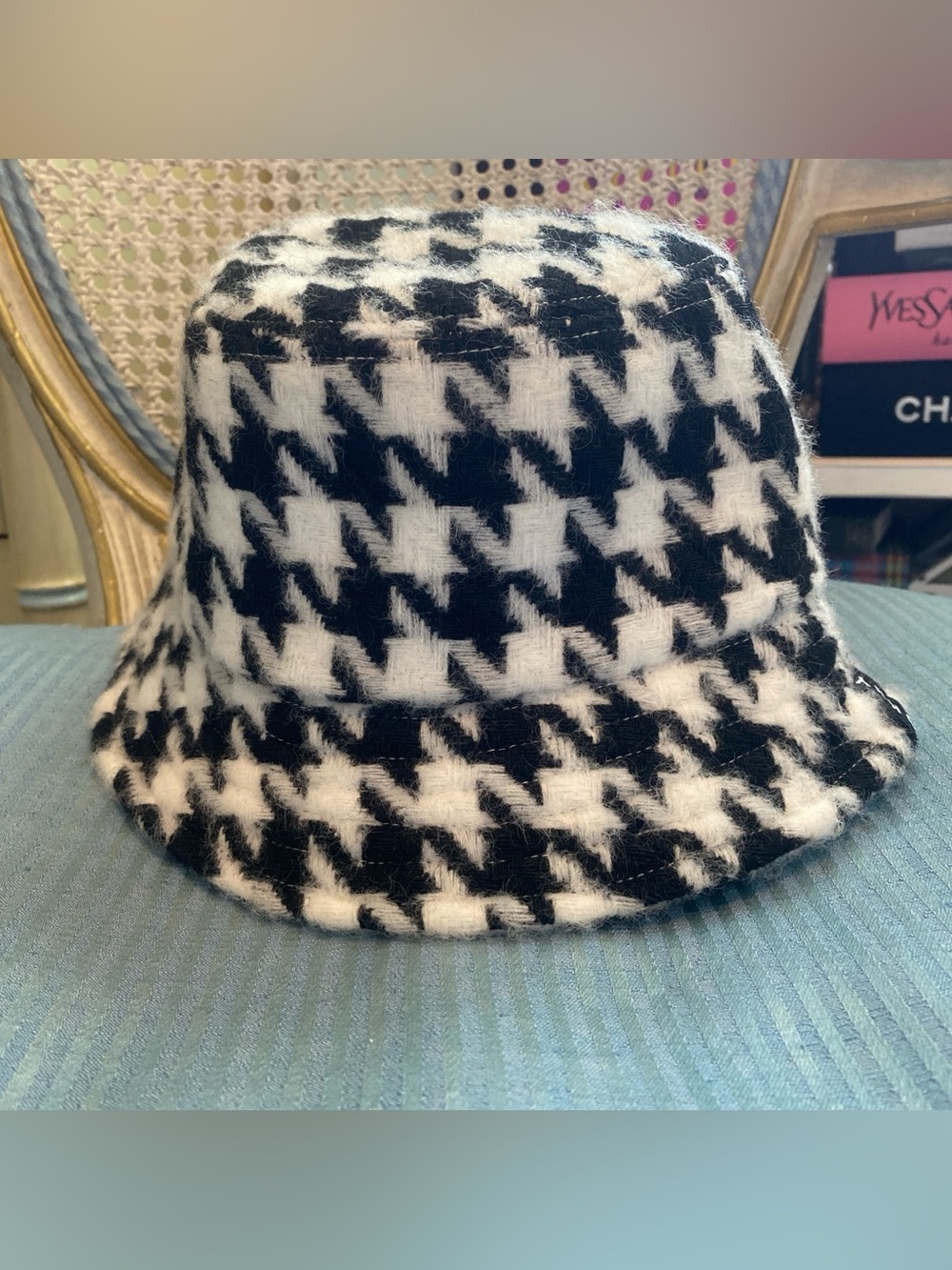 DKNY Black & White Houndstooth Bucket Hat